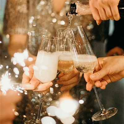 Bottomless Bubbles & Bites 2026